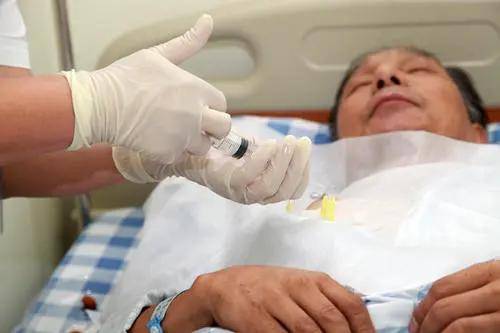 大肠末端肿瘤前兆表现 大肠末端肿瘤前兆表现