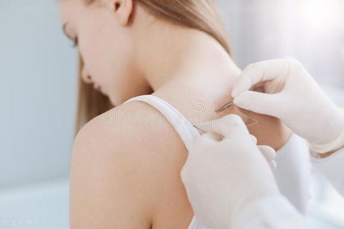 ����������ǰ����ѵ����