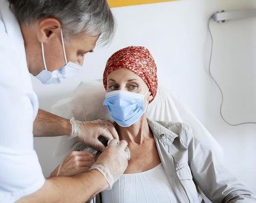 乳房良性肿瘤特征 乳房良性肿瘤特征有哪些 乳房良性肿瘤特征 乳房良性肿瘤特征有哪些