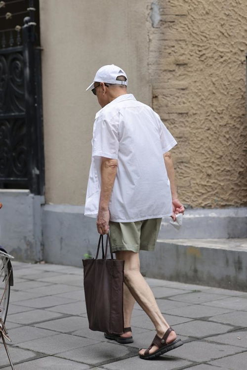 �к˺�ϸ���������Ĺ�ϵ