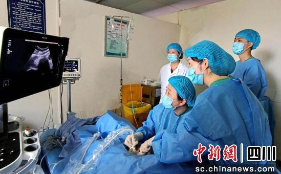 滴答滴答滴 滴答滴答滴答时针在不停的转动 滴答滴答滴 滴答滴答滴答时针在不停的转动