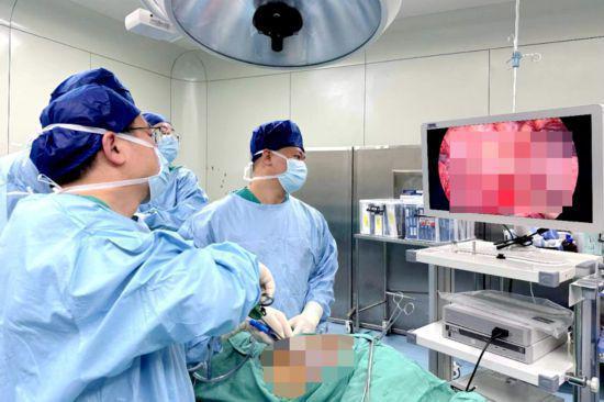 �Ӱ��������� ��һ������Ƿ�����