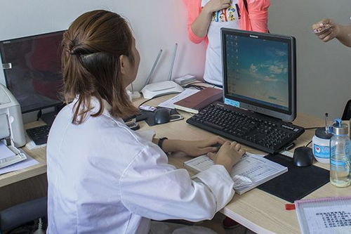 10万一针治疗肿瘤_一针120万治疗癌症 10万一针治疗肿瘤_一针120万治疗癌症