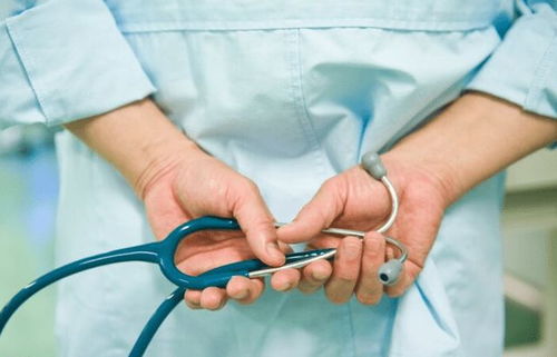 肝肿瘤病人可以吃鲫鱼吗 肝肿瘤病人可以吃鲫鱼吗