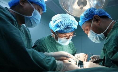 舌下腺良性肿瘤颜色形状 舌下腺良性肿瘤颜色形状